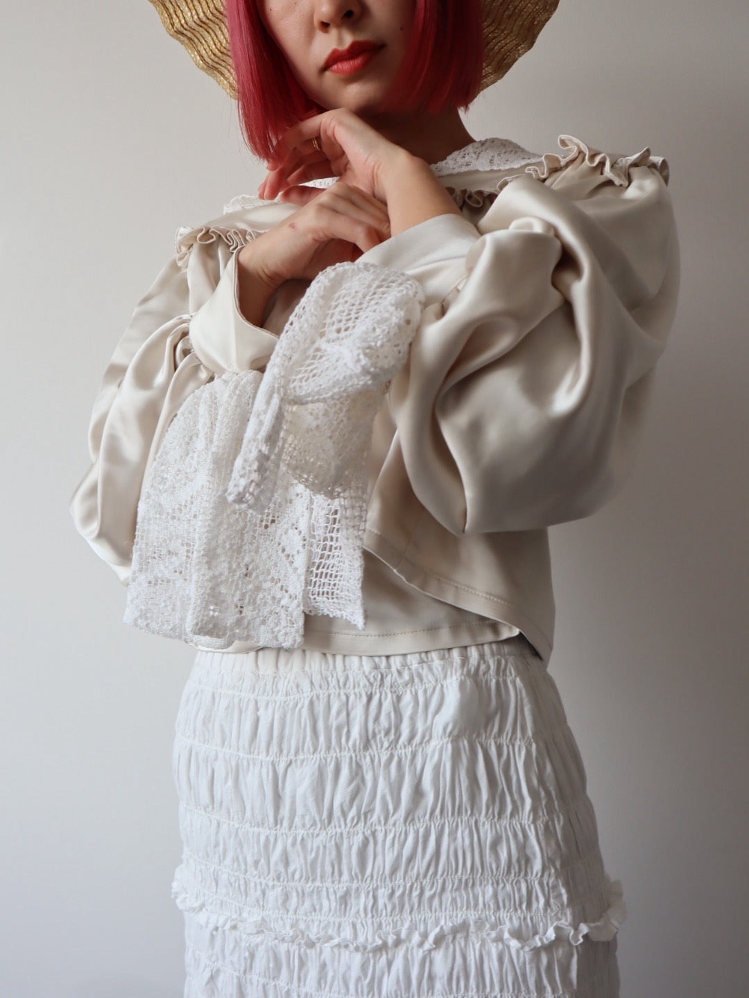 Veil hood blouse