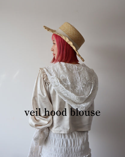 Veil hood blouse