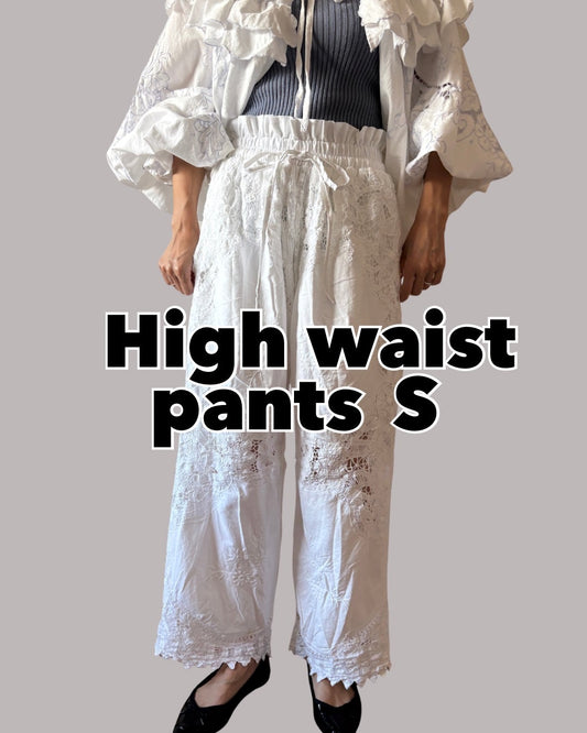 【定番アイテム】High-waist pants S
