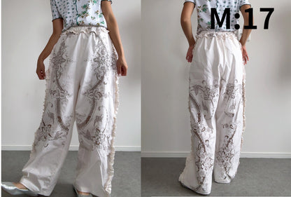 《NEW》サイドフリルハイウエストパンツ　M